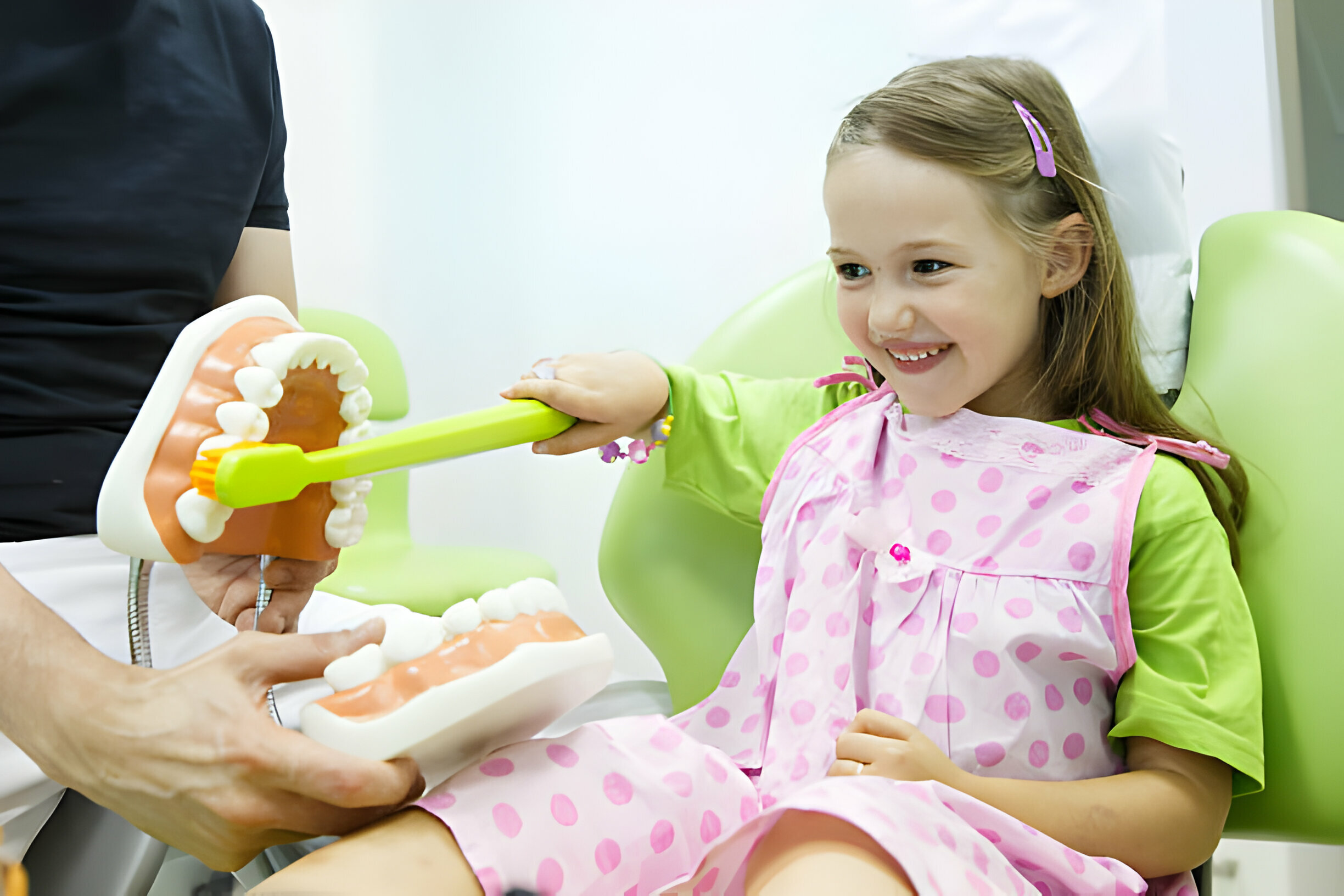 How to Choose the Right Pediatric Dentist for Your Child?_3